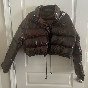 Cropped Puffer Jacket. Brown. XXL.